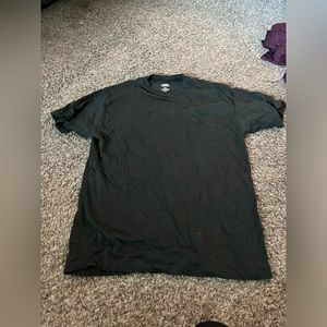 Black short sleeve shirt